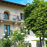 Semesterbostad Casa Bureglio *